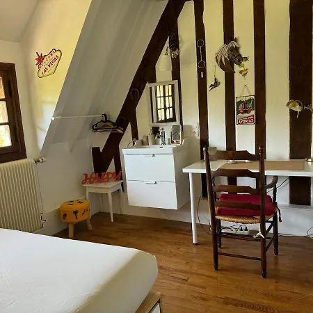 Chaumiere Proche Deauville - Sauna Et Fitness - Parc De 7000m2 * Le Breuil-en-Auge